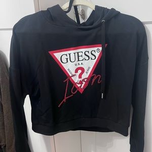 NWT guess pull over hoodie